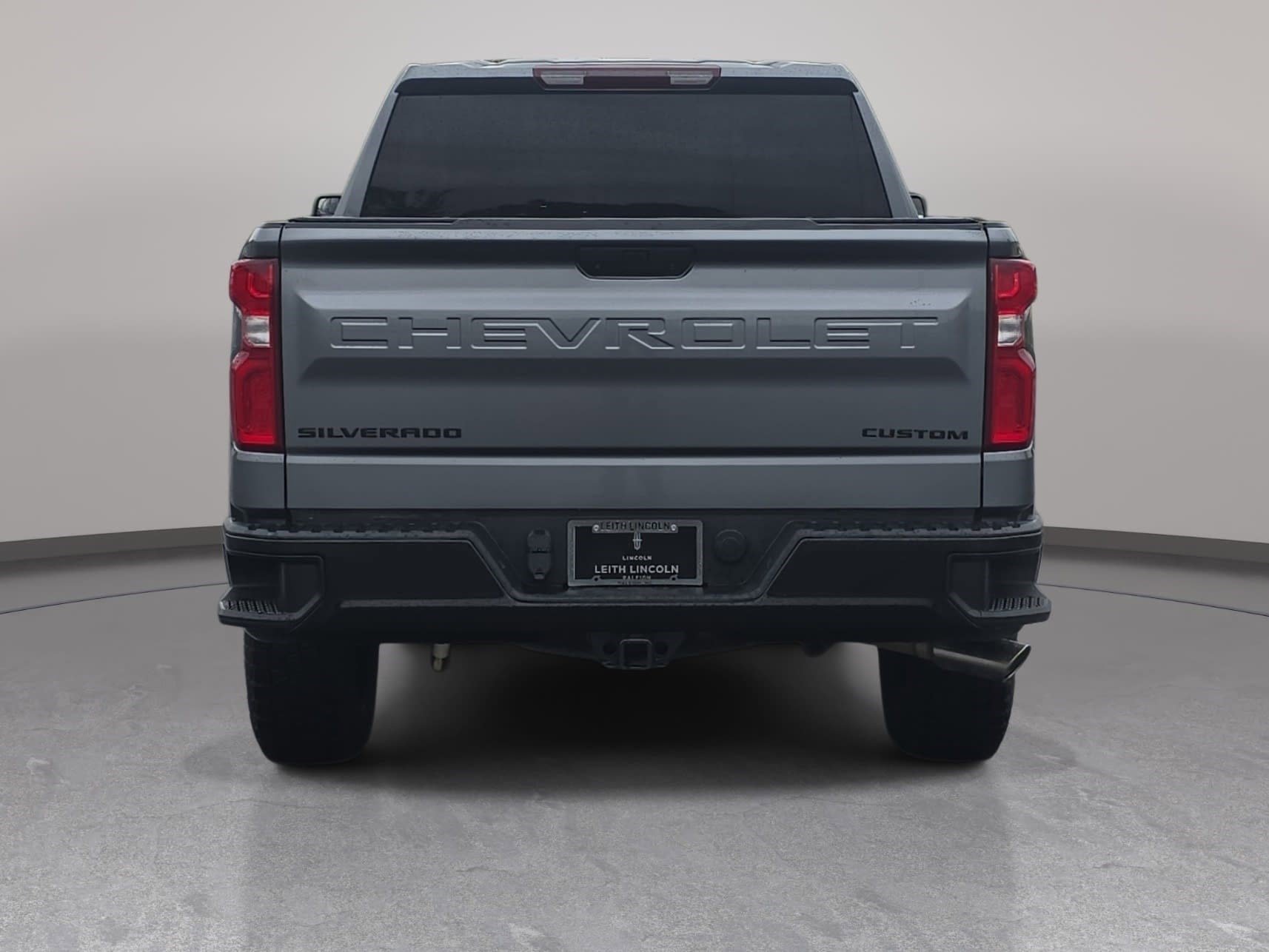 Used 2021 Chevrolet Silverado 1500 Custom Trail Boss AWD/4WD image 6