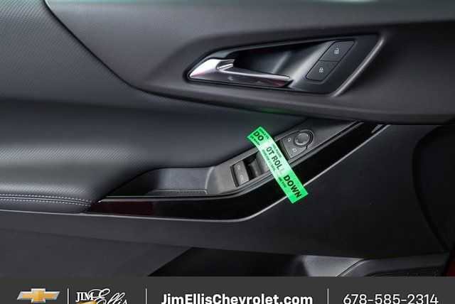 New 2026 Chevrolet Equinox LT w/ Midnight Edition image 6