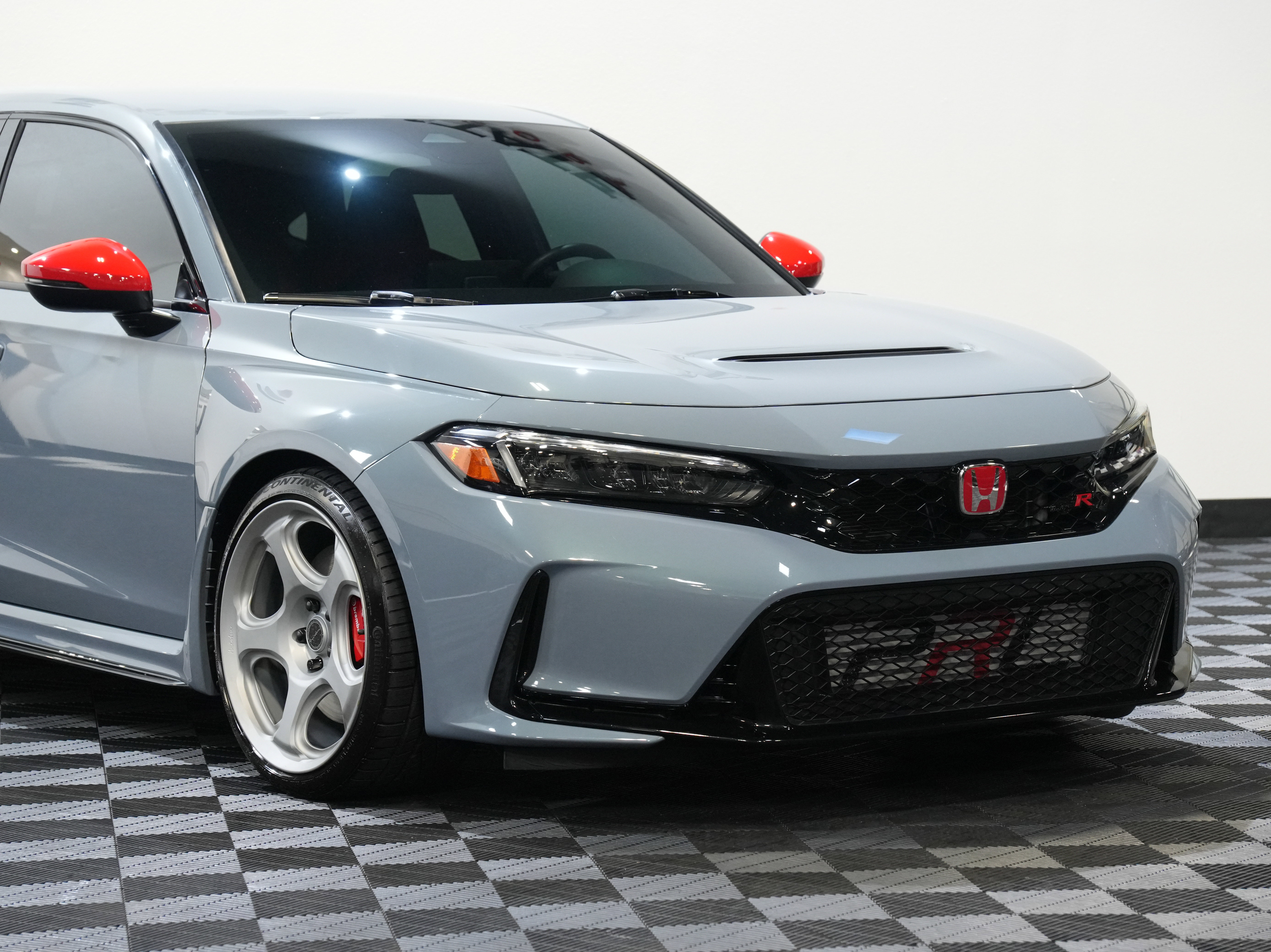Used 2024 Honda Civic Type R image 9