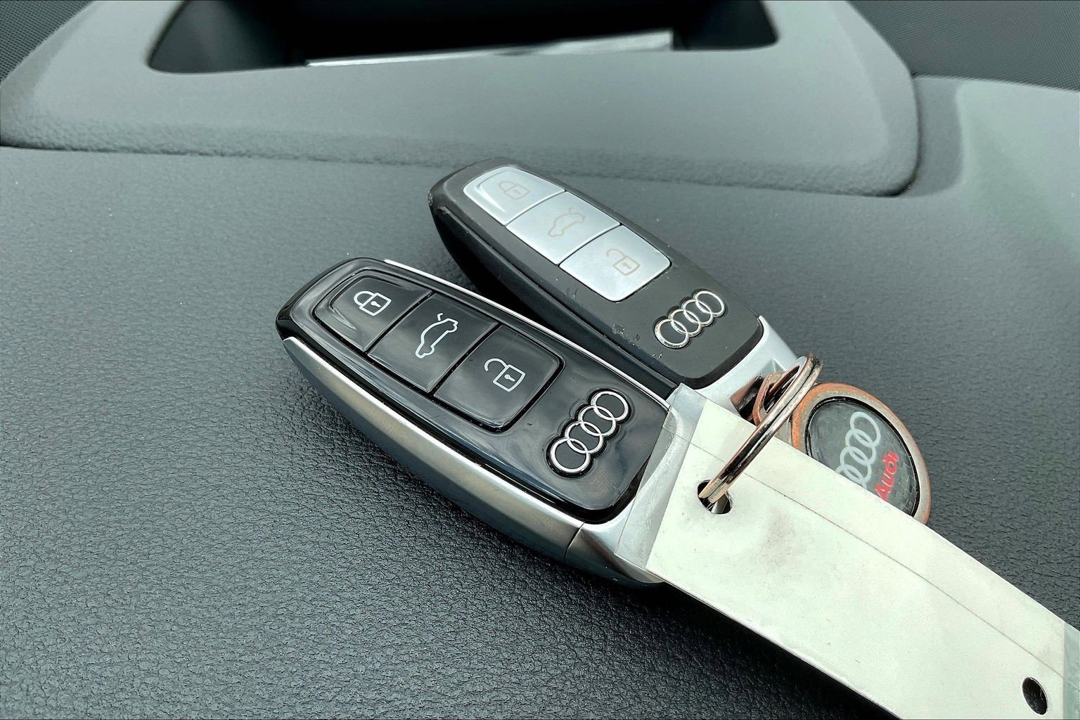 Used 2019 Audi A8 L 3.0T w/ Executive Package image 14