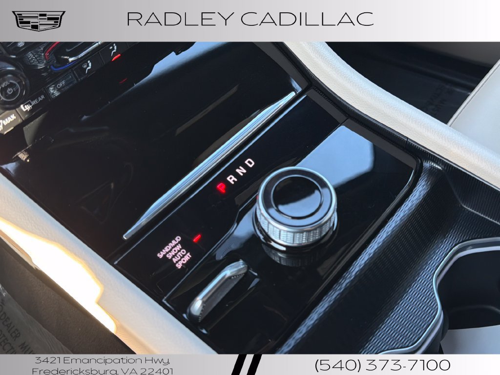 Used 2025 Jeep Grand Cherokee Limited AWD/4WD image 11