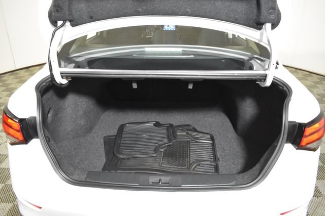 Certified 2022 Nissan Sentra SV w/ Trunk Package FWD image 28