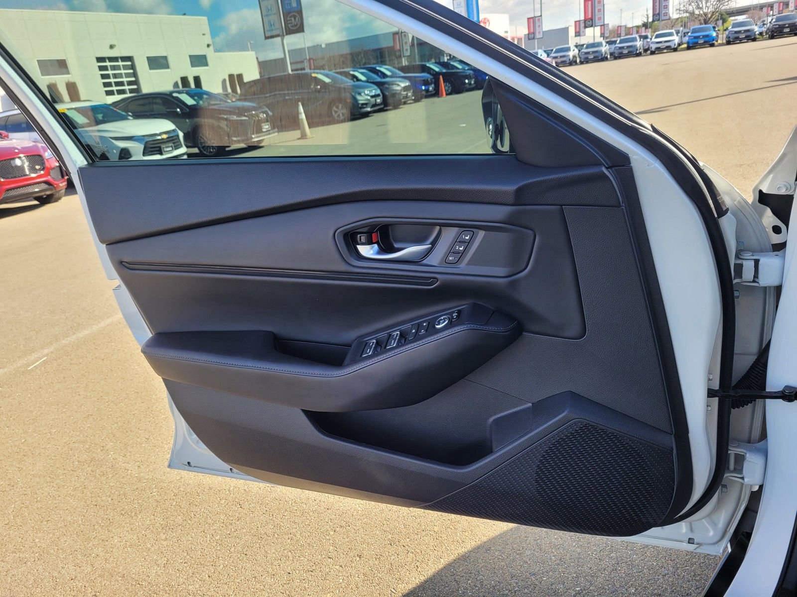 Used 2024 Honda Accord Sport image 14