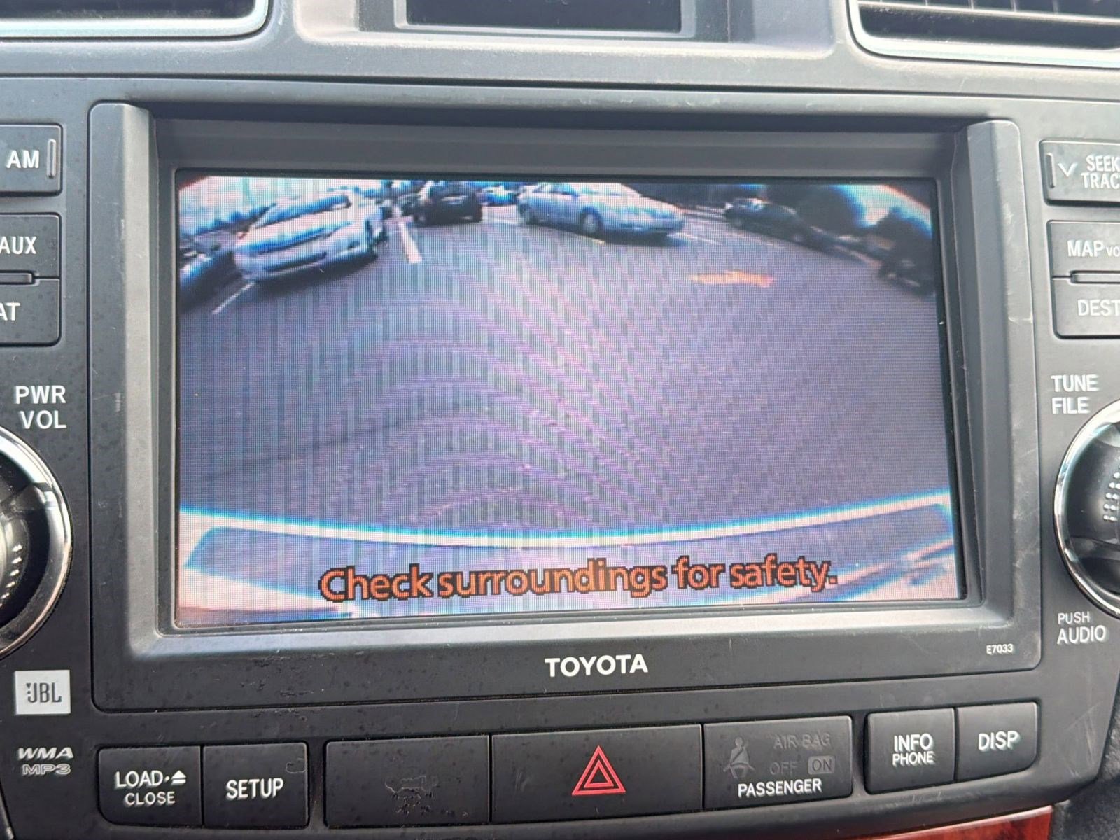 Used 2012 Toyota Highlander Limited w/ Tow Pkg image 25