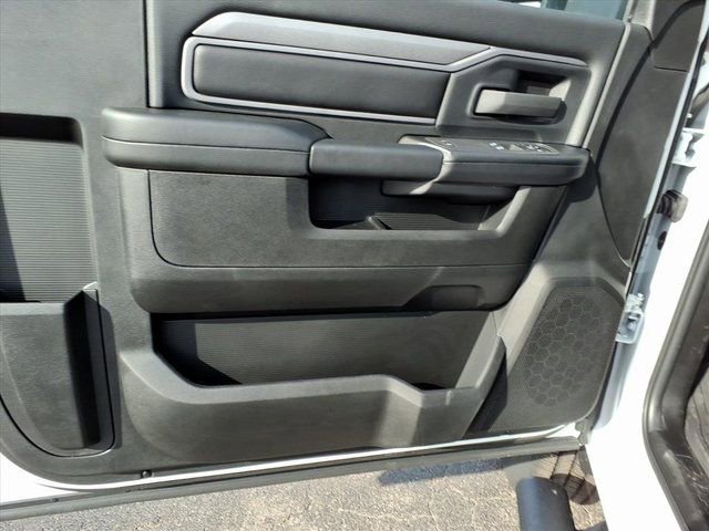 New 2026 RAM 2500 Tradesman AWD/4WD image 8