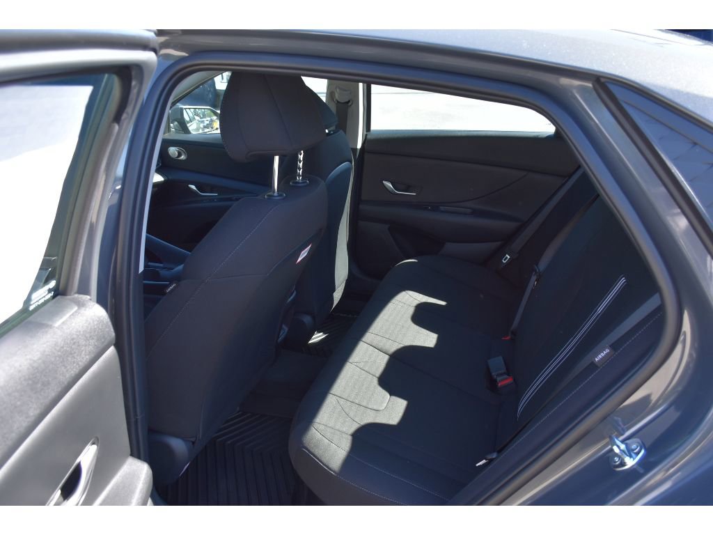 New 2025 Hyundai Elantra Blue image 12