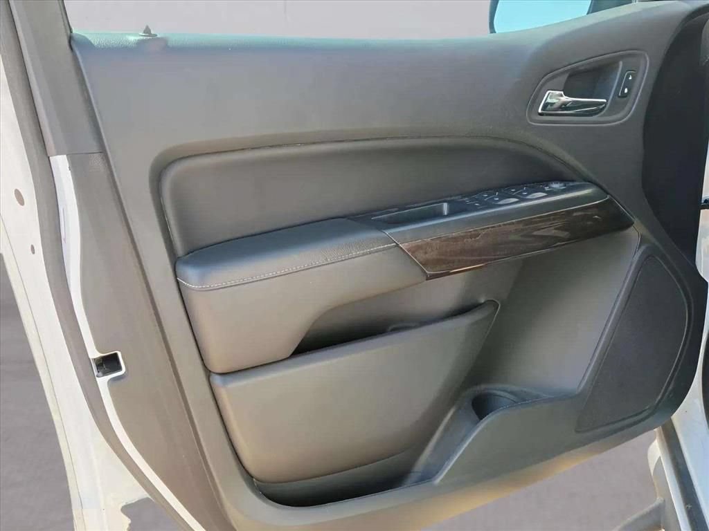 Used 2016 GMC Canyon SLT w/ Trailering Package RWD image 7