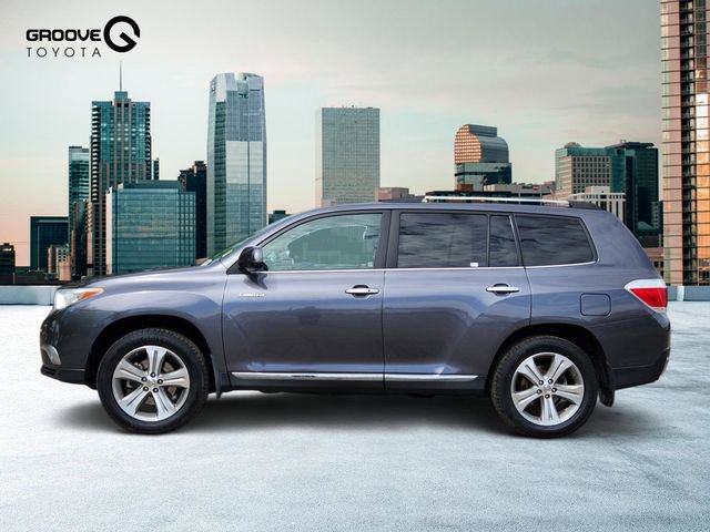 Used 2012 Toyota Highlander Limited w/ Tow Pkg AWD/4WD image 2