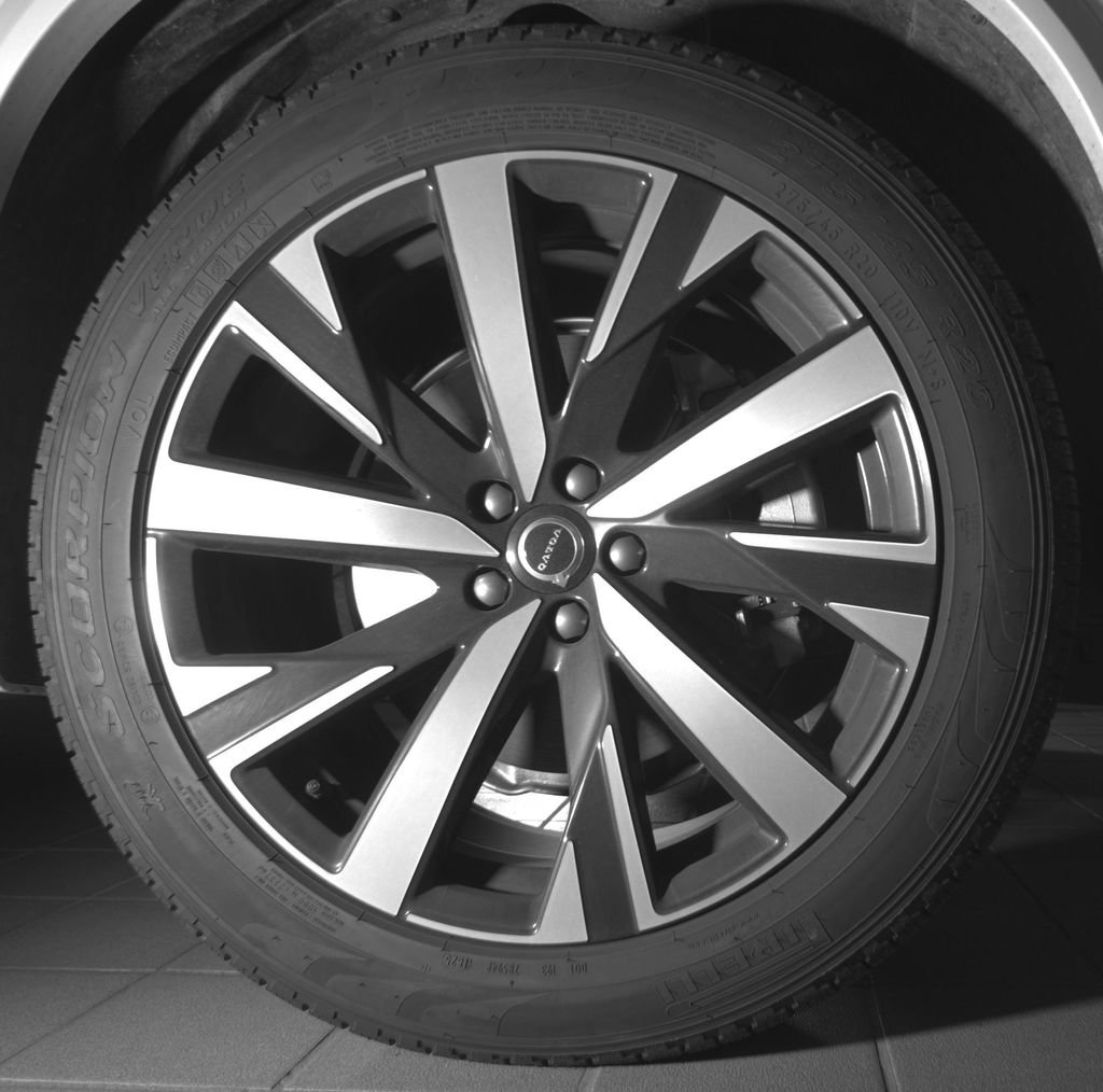 Certified 2026 Volvo XC90 B6 Ultra AWD/4WD image 11