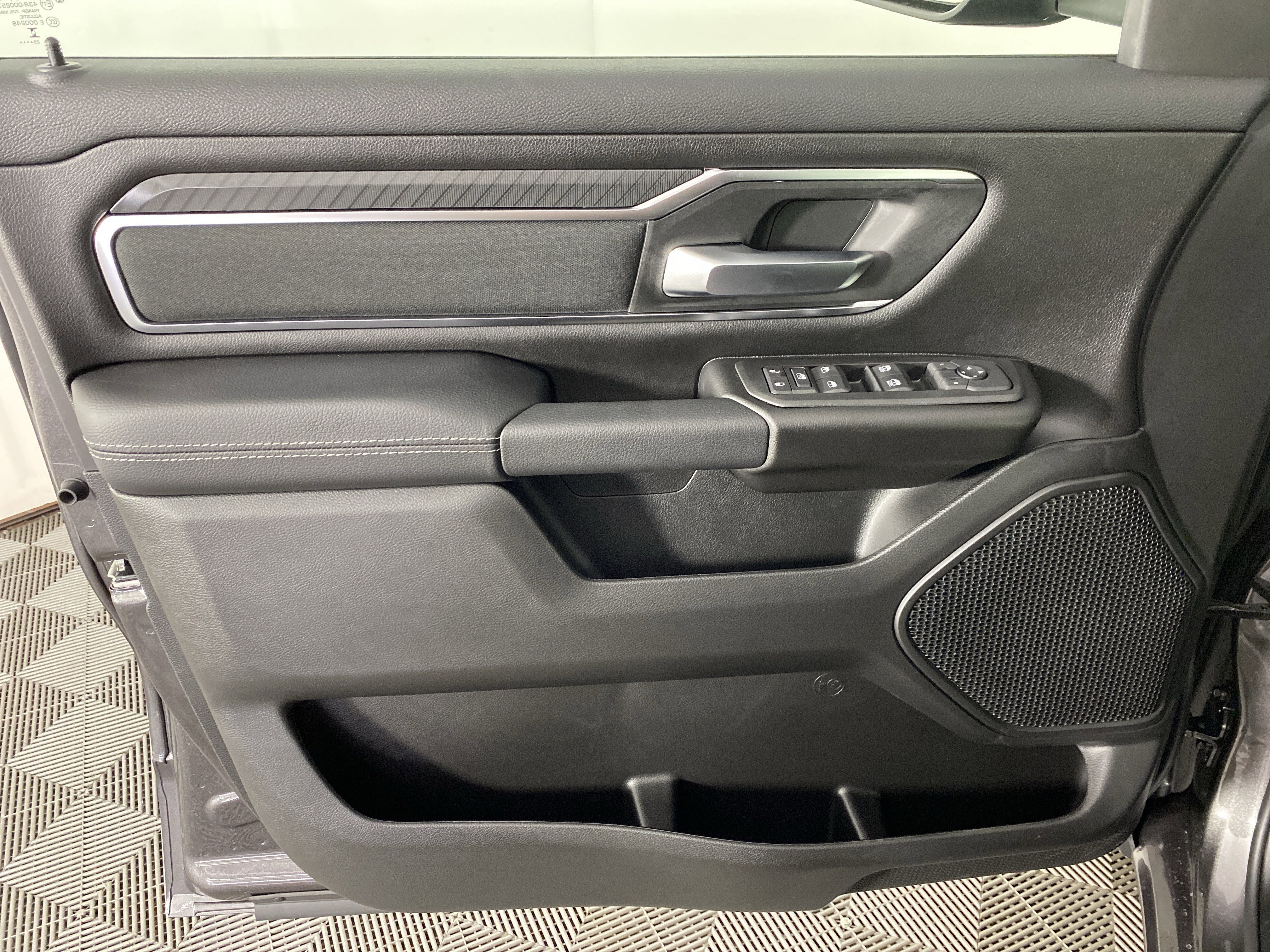 New 2025 RAM 1500 Big Horn image 10