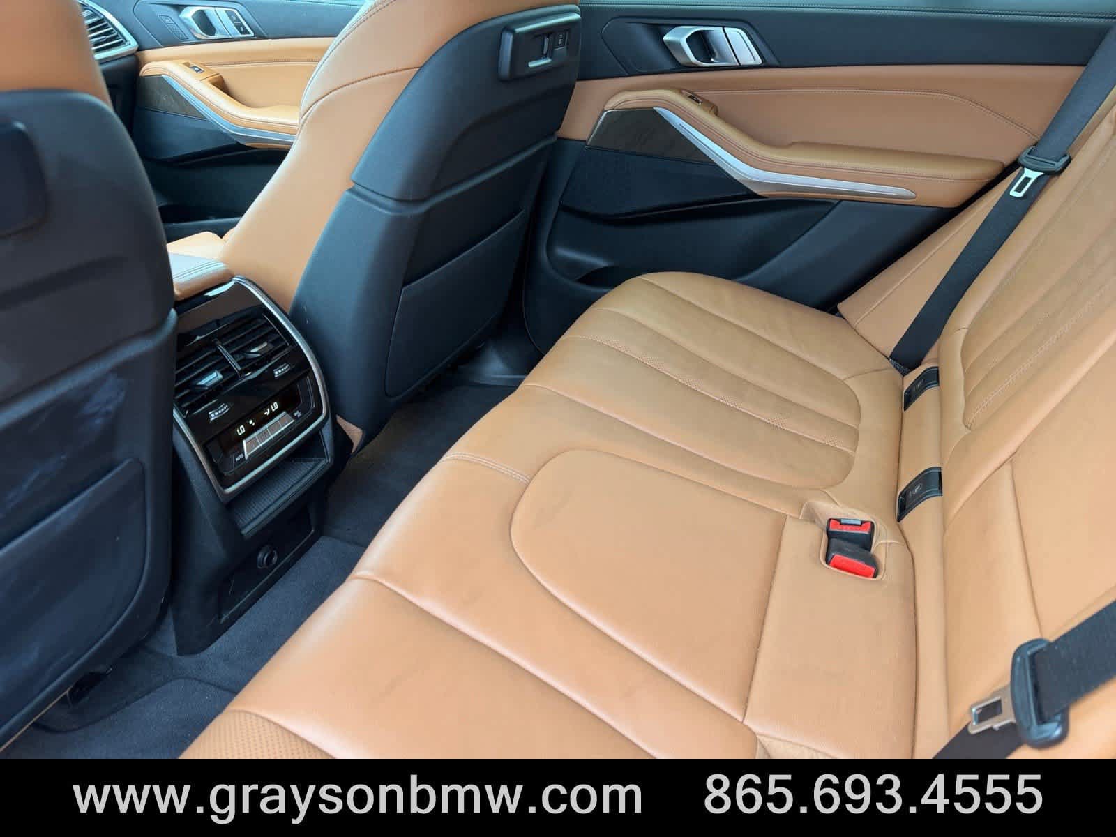 Used 2021 BMW X5 xDrive40i w/ Premium Package 2 AWD/4WD image 18