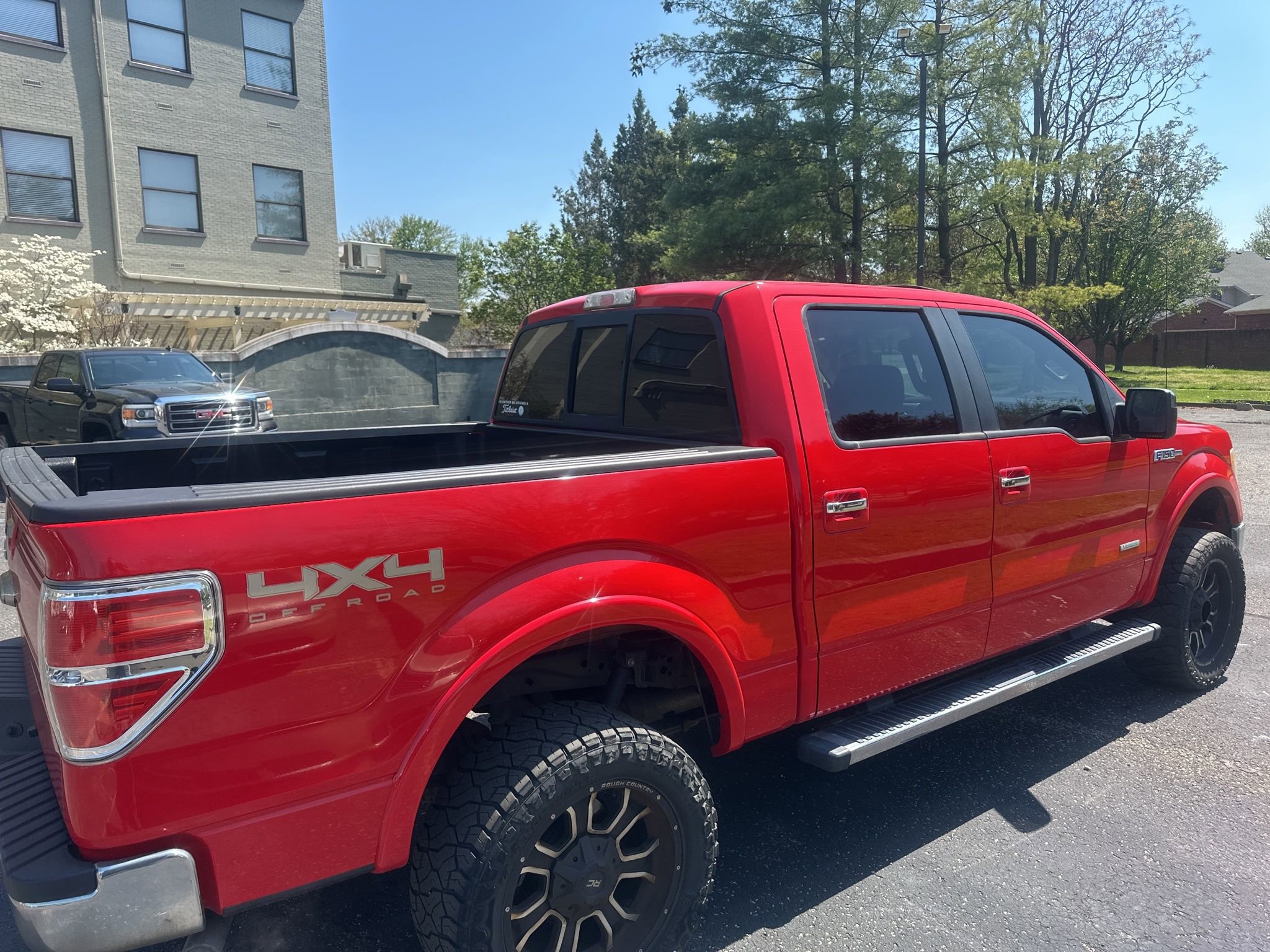 Used 2012 Ford F150 Lariat w/ Lariat Chrome Pkg AWD/4WD image 7