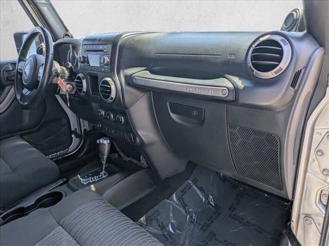 Used 2012 Jeep Wrangler Unlimited Sport w/ Connectivity Group AWD/4WD image 18