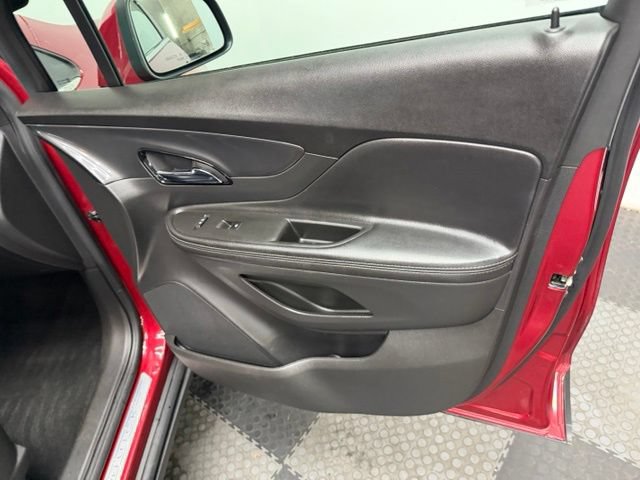 Used 2020 Buick Encore Preferred FWD image 39