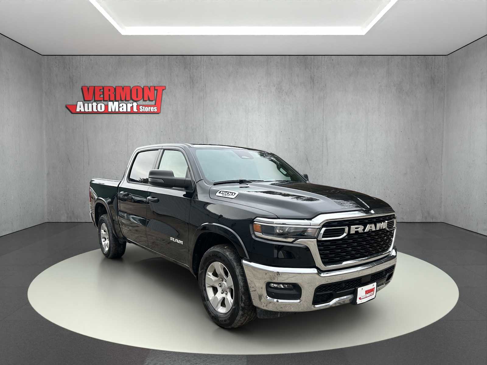 Used 2025 RAM 1500 Big Horn image 1