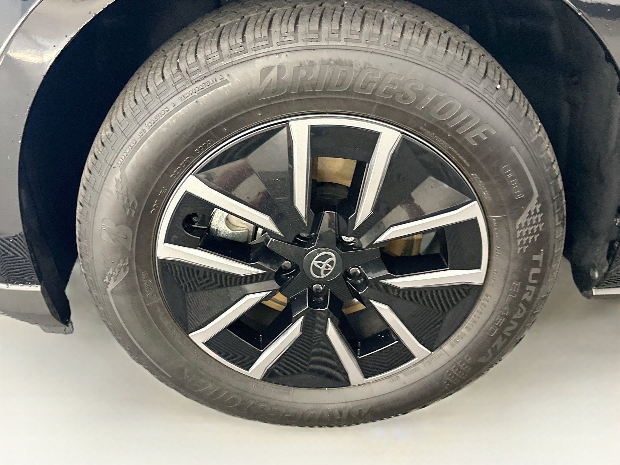 Used 2026 Toyota bZ AWD/4WD image 11