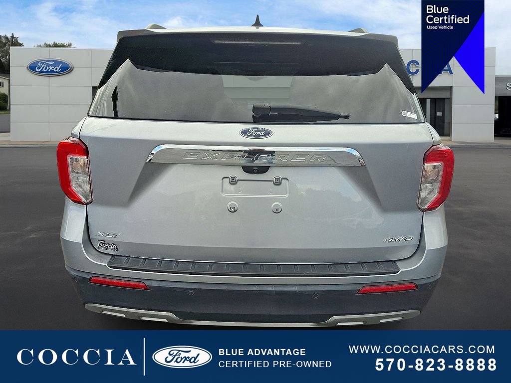 Certified 2021 Ford Explorer XLT w/ Equipment Group 202A image 5