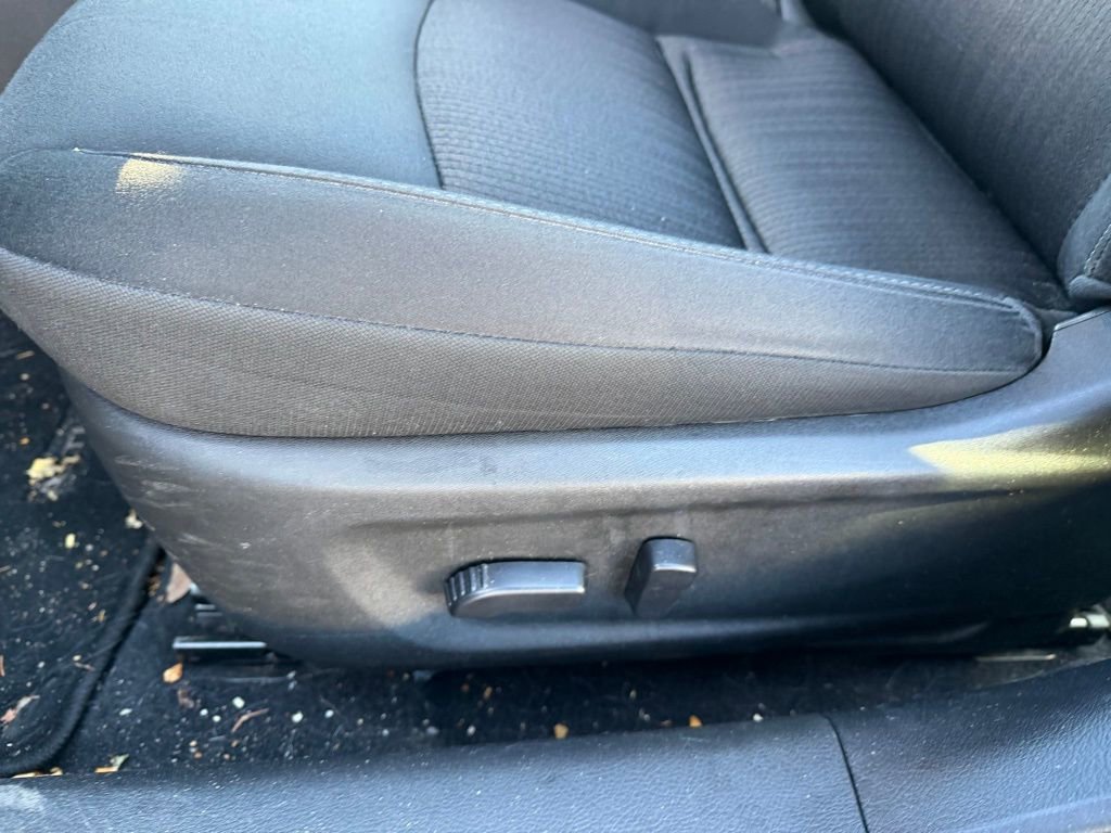 Used 2024 Nissan Altima 2.5 SV image 9