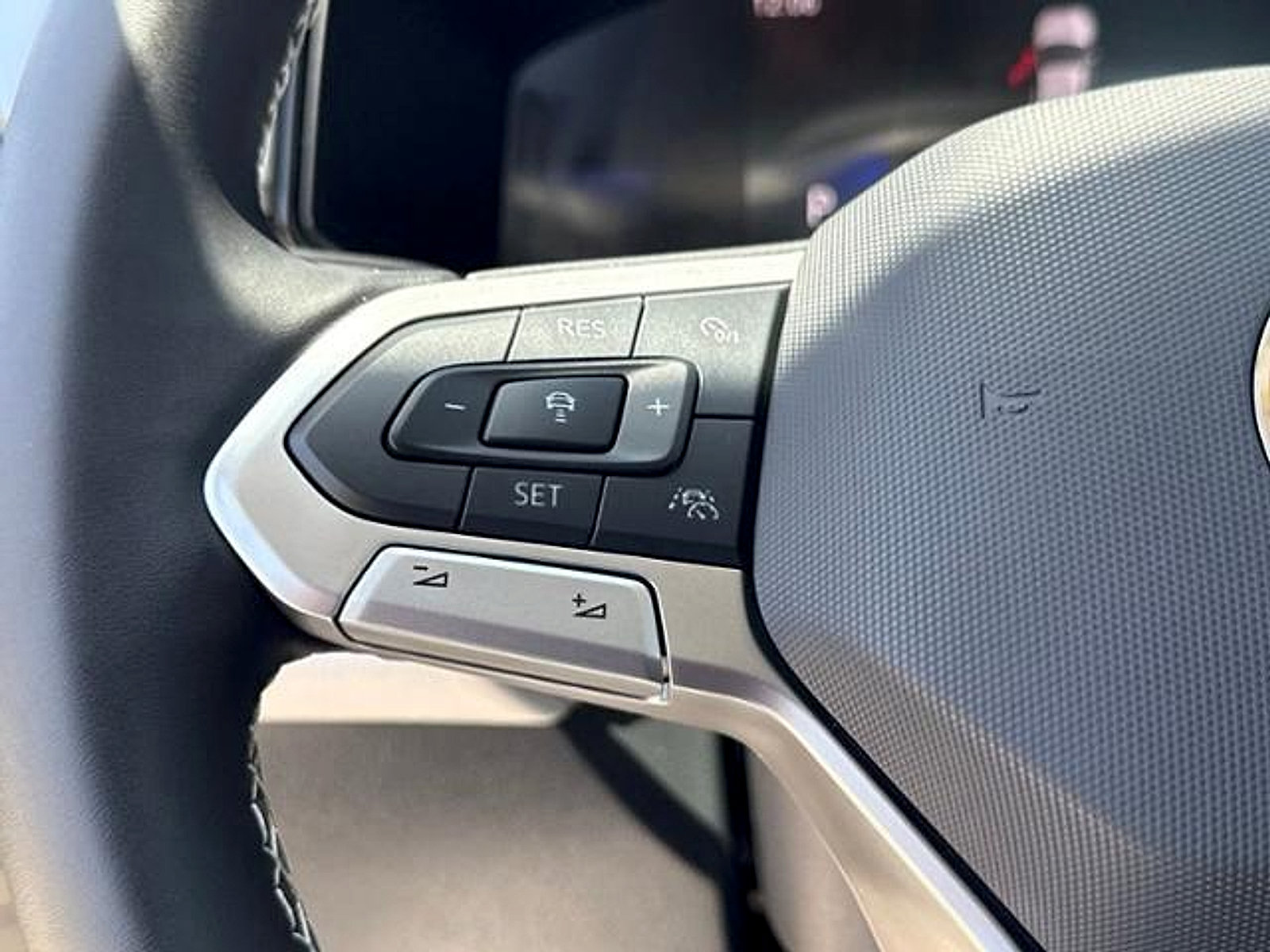 New 2026 Volkswagen Taos S FWD image 15