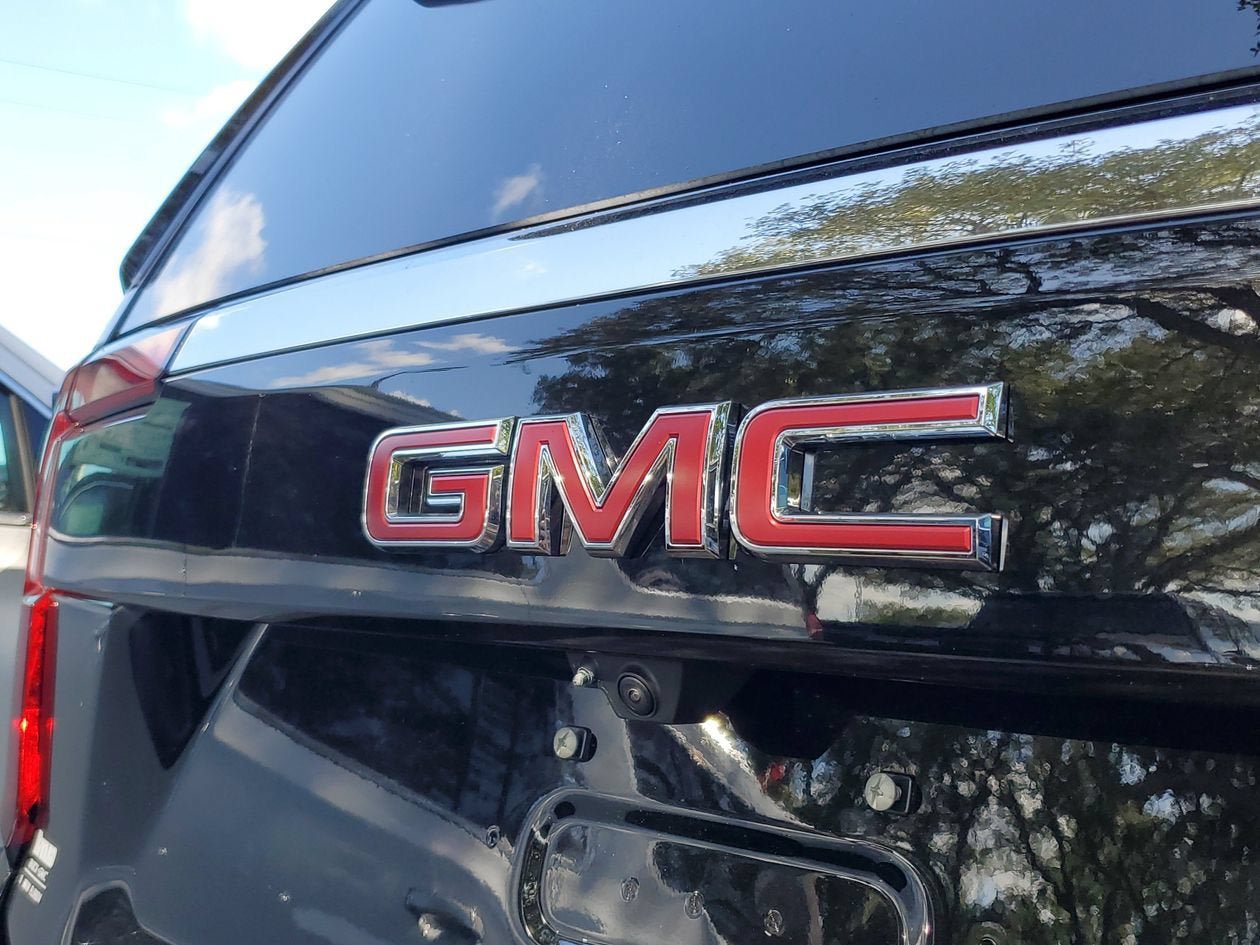 New 2026 GMC Yukon XL Elevation AWD/4WD image 7