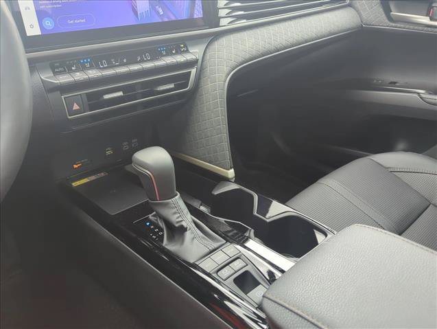 Used 2026 Toyota Camry XLE w/ Premium Plus Package FWD image 17
