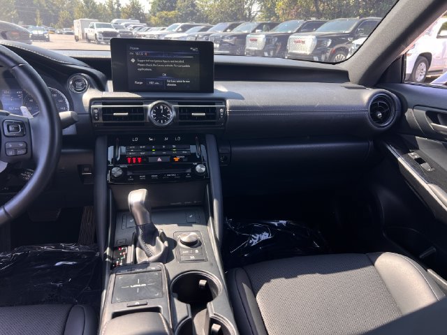 Used 2024 Lexus IS 350 F Sport RWD image 15