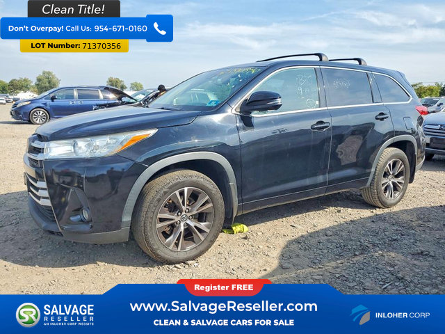 Used 2018 Toyota Highlander Plus AWD/4WD image 1