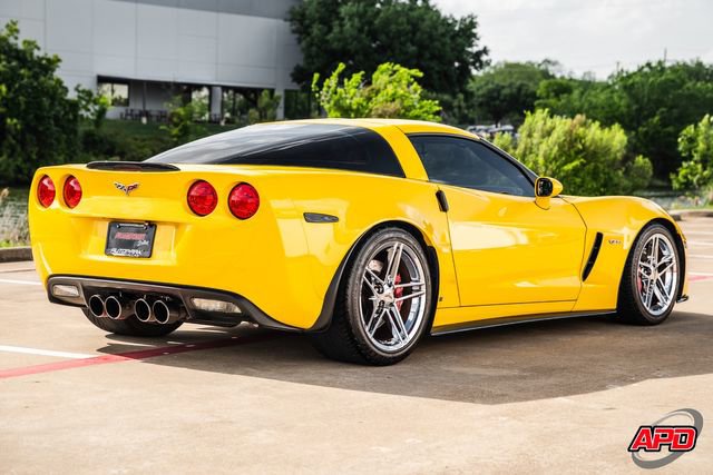 Used 2008 Chevrolet Corvette Z06 w/ Preferred Equipment Group RWD image 10