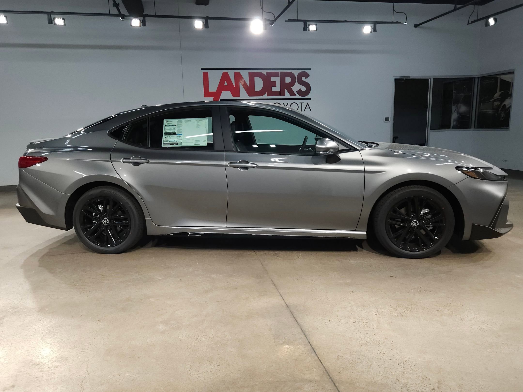 New 2026 Toyota Camry SE image 8