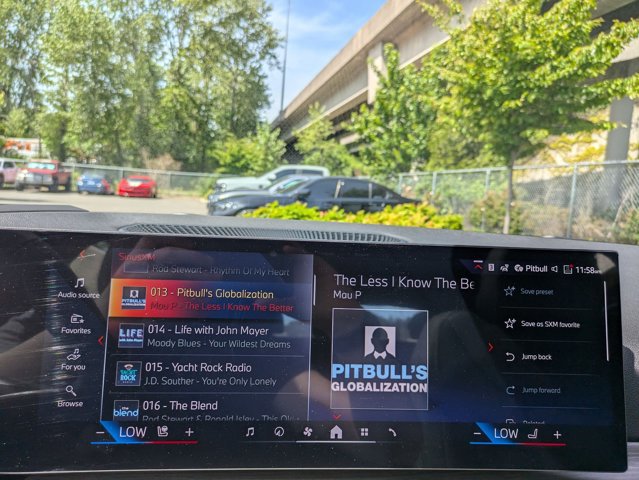 Used 2025 BMW i4 eDrive40 w/ Premium Package image 12