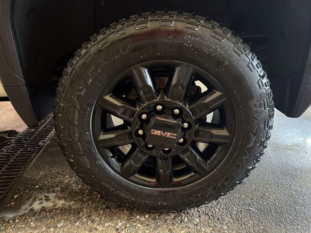 Certified 2024 GMC Sierra 2500 AT4 w/ AT4 Premium Plus Package image 10