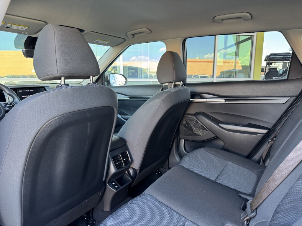 Used 2024 Kia Seltos LX AWD/4WD image 33