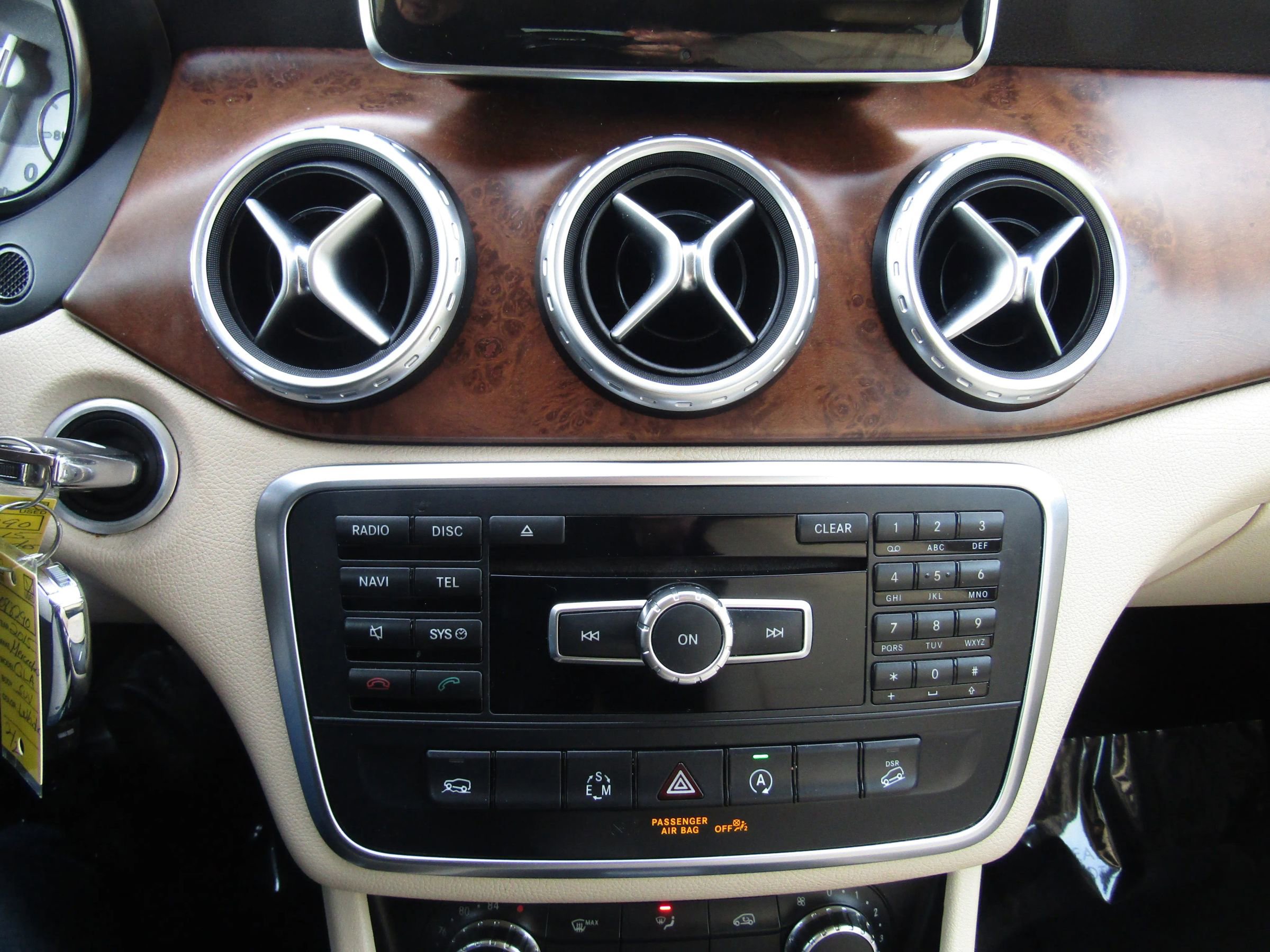 Used 2015 Mercedes-Benz GLA 250 4MATIC image 21