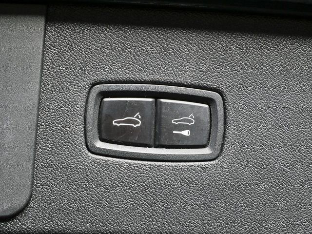 Certified 2022 Porsche Cayenne S image 32