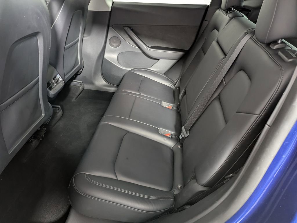 Used 2022 Tesla Model Y Performance AWD/4WD image 43