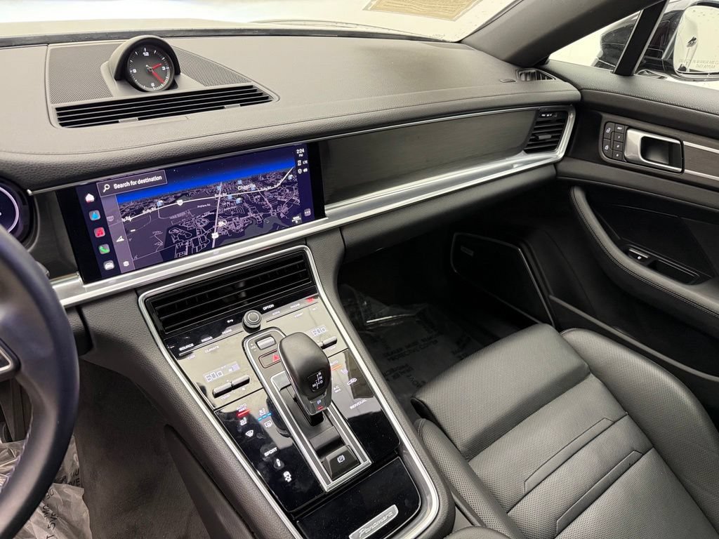 Used 2023 Porsche Panamera 4 Platinum Edition AWD/4WD image 15