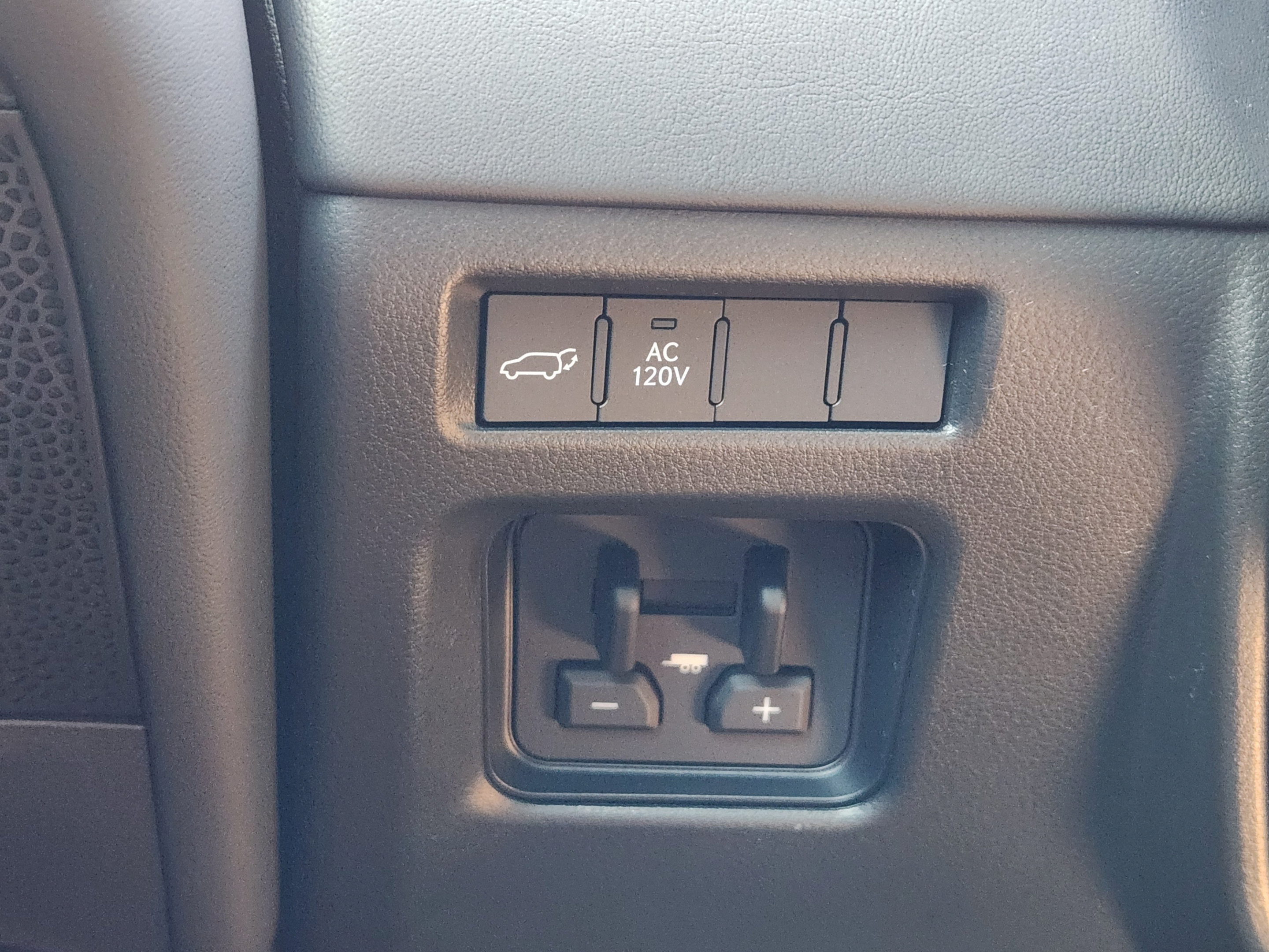 New 2026 Lexus LX 700h Luxury AWD/4WD image 14
