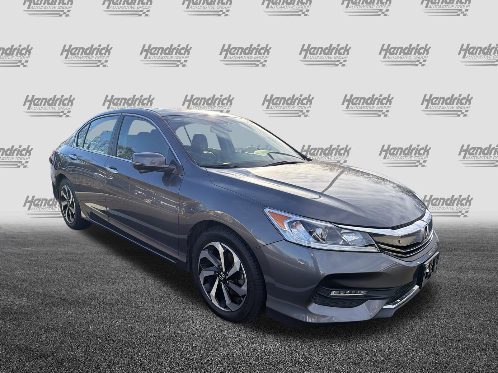 Used 2016 Honda Accord EX-L image 2