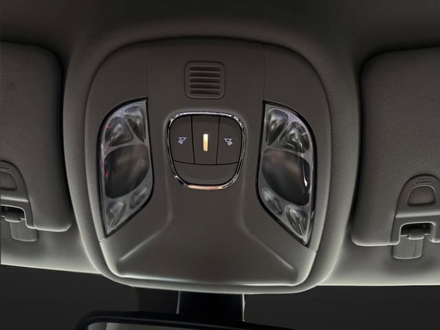 Used 2022 Jeep Compass Latitude image 23