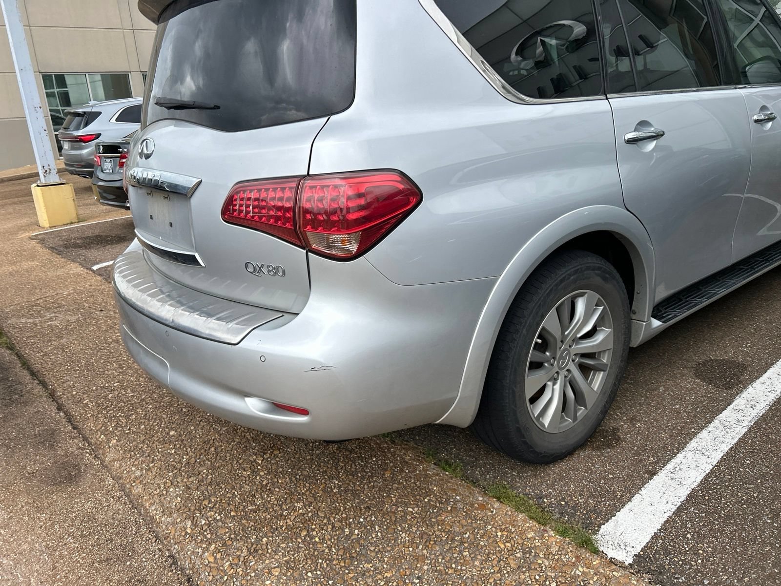 Used 2017 INFINITI QX80 2WD image 13