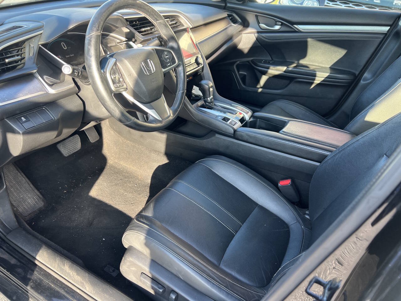 Used 2018 Honda Civic EX-L image 7