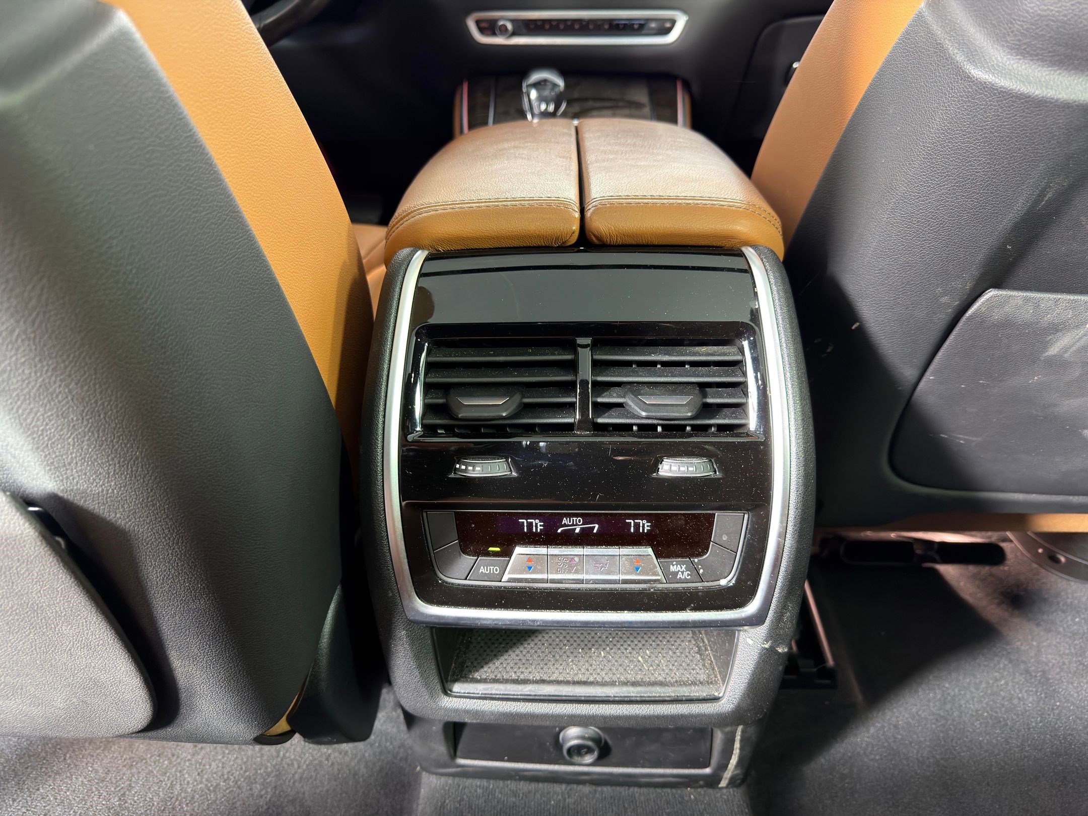 Used 2021 BMW X5 sDrive40i w/ Premium Package image 28