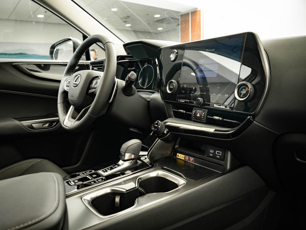 New 2026 Lexus NX 350 AWD image 50