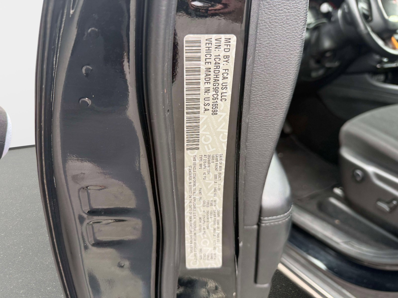 Certified 2023 Dodge Durango SXT image 9