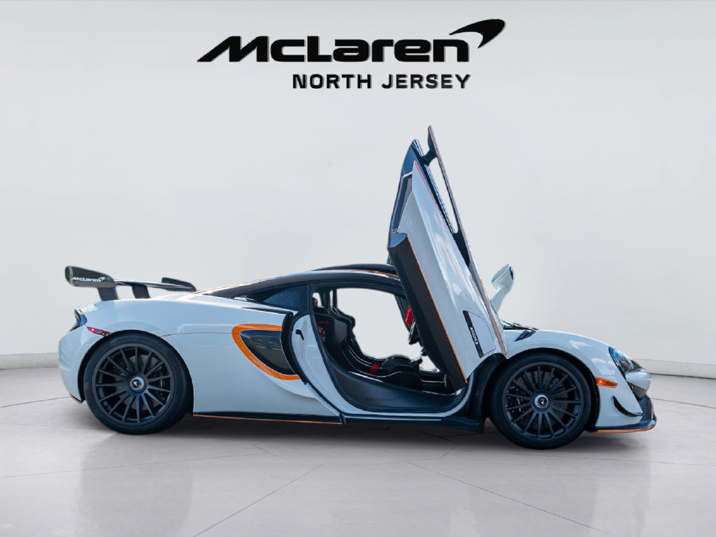 Used 2020 McLaren 620R RWD image 11