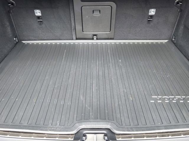 Certified 2024 Volvo XC60 B5 Ultimate w/ Protection Package Premier AWD/4WD image 20