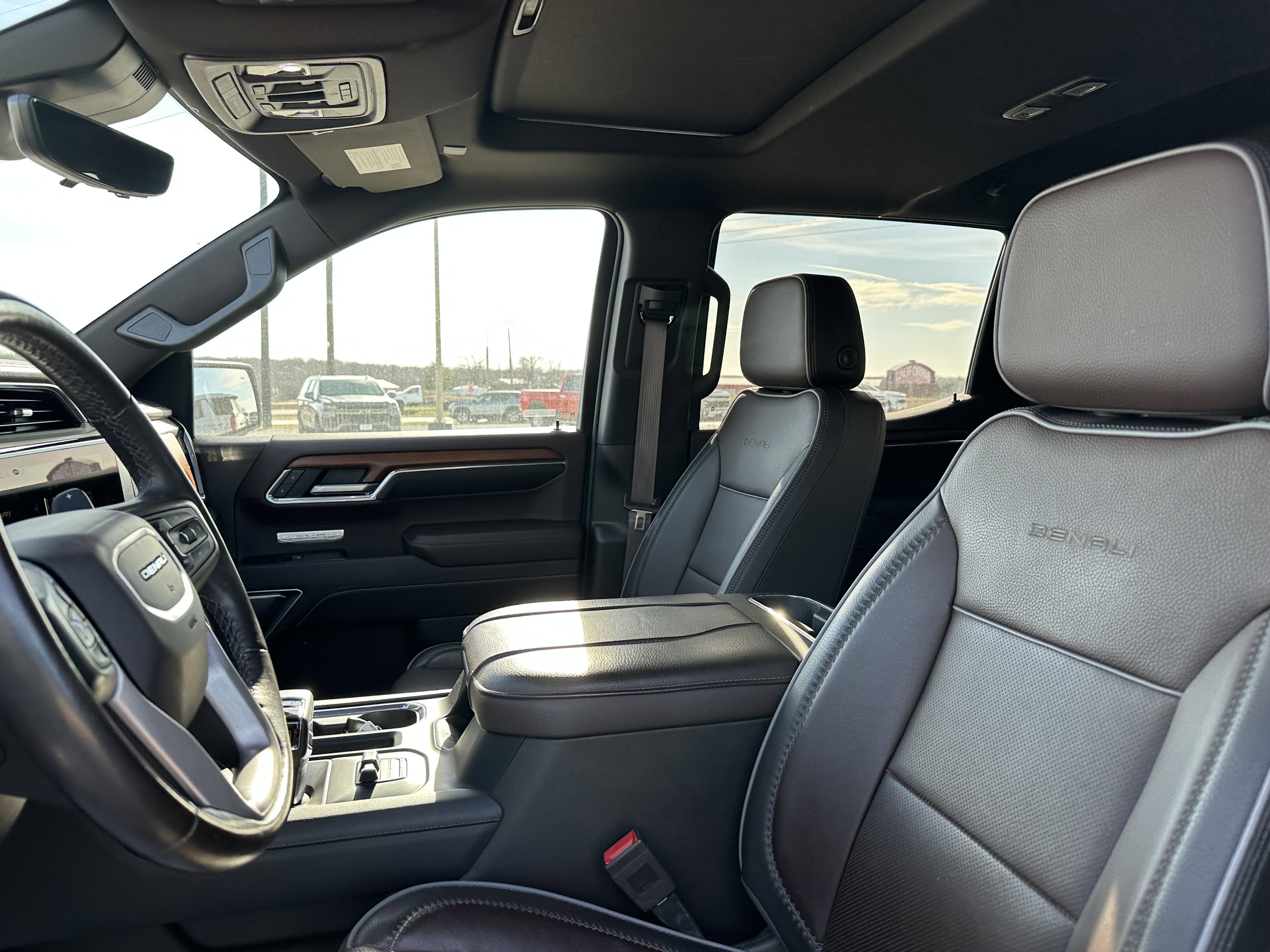 Used 2023 GMC Sierra 1500 Denali w/ Denali Reserve Package image 17