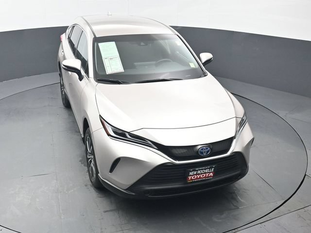 Used 2024 Toyota Venza LE AWD/4WD image 48