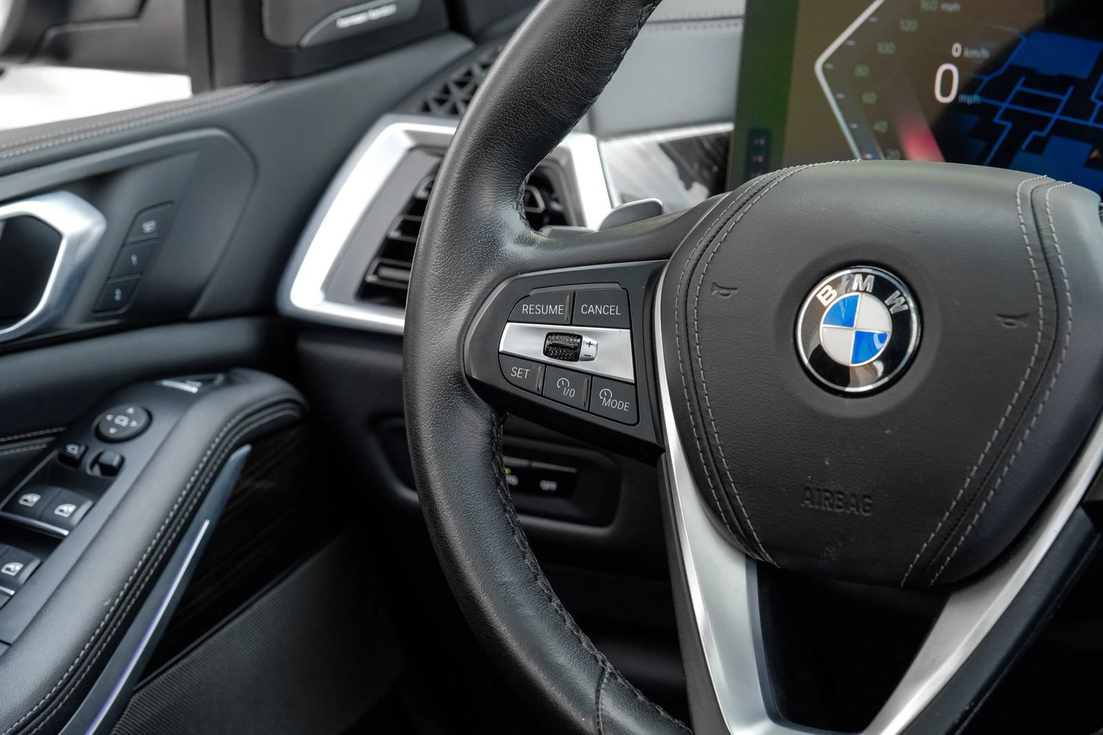 Used 2024 BMW X5 sDrive40i w/ Premium Package RWD image 19