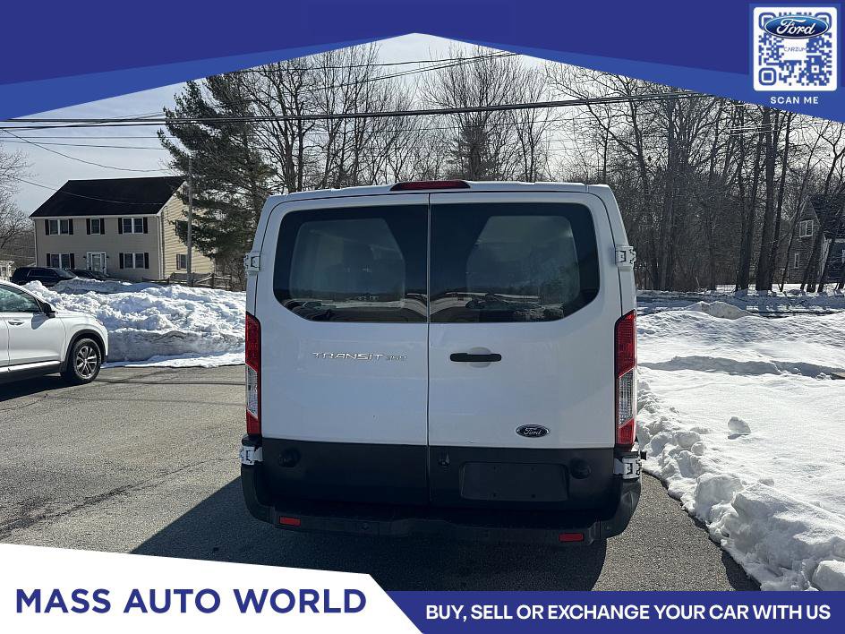 Used 2015 Ford Transit 350 XL image 4